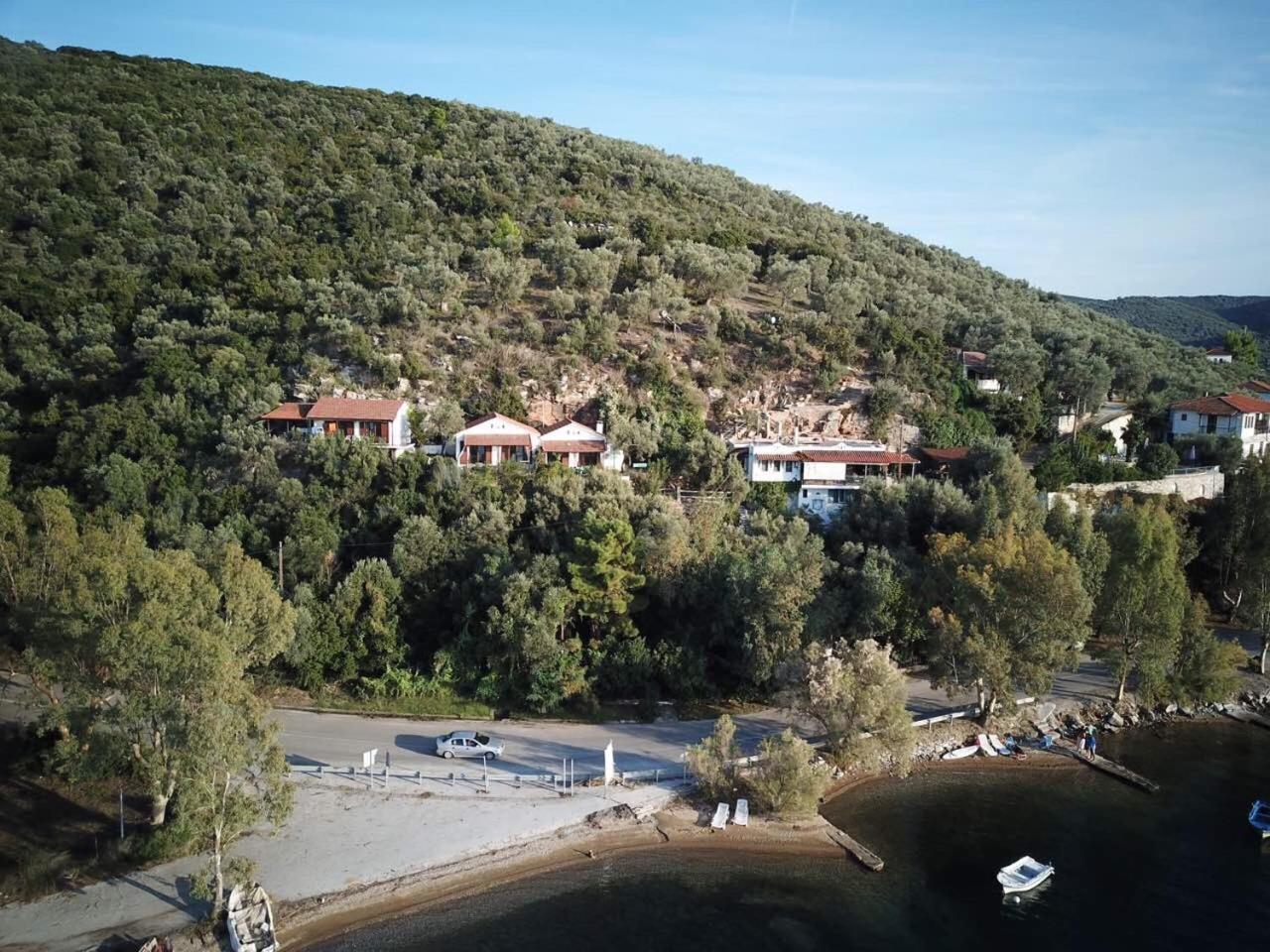 Dimitra Apartments Milína Eksteriør bilde